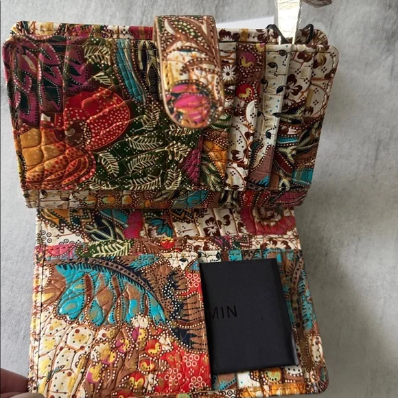 Brahmin Floral BiFold Wallet HannahMarketplace Melbourne Genuine Leather